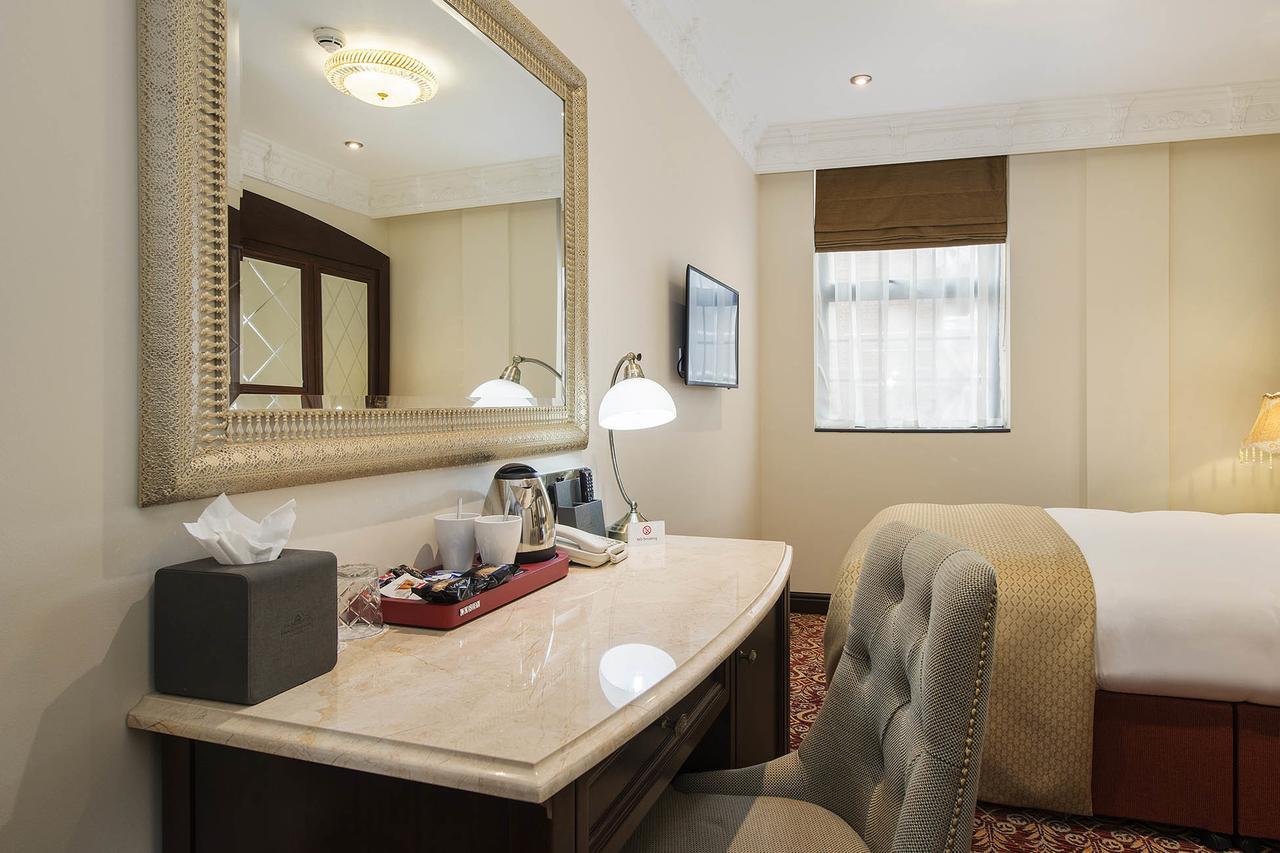 The George Street Hotel Oxford Exteriér fotografie A room at the hotel